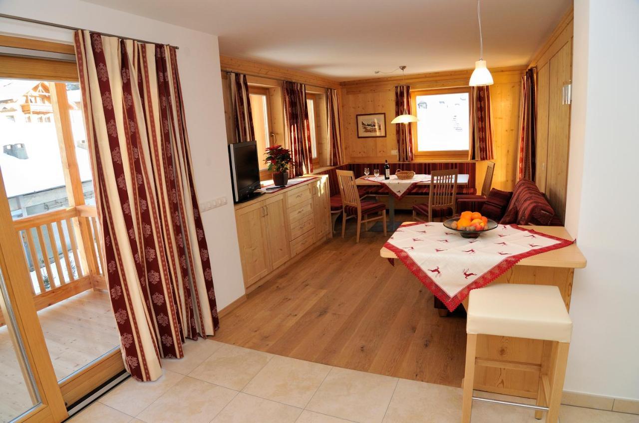Chalet Regina Selva di Val Gardena Bilik gambar