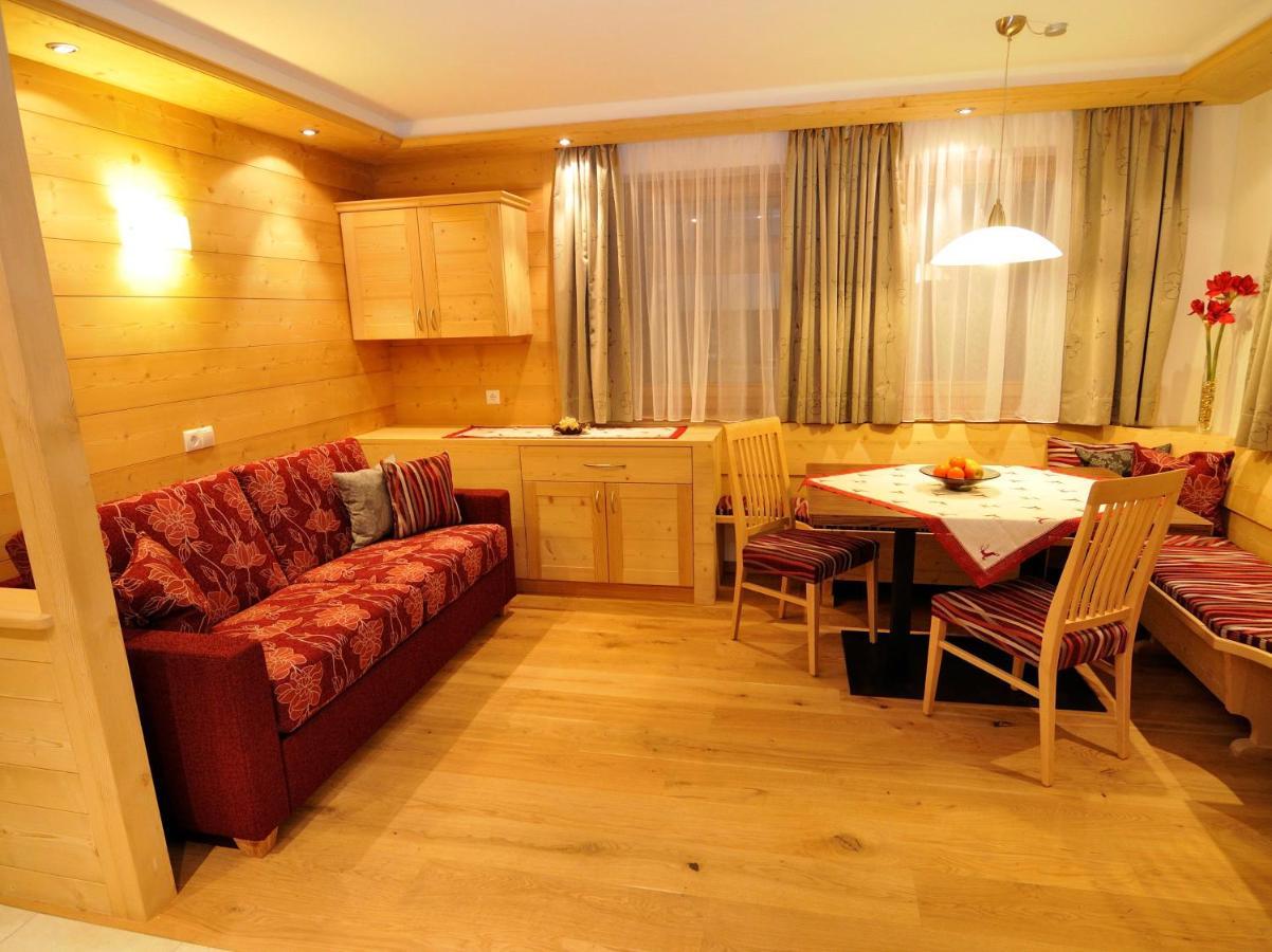 Chalet Regina Selva di Val Gardena Luaran gambar